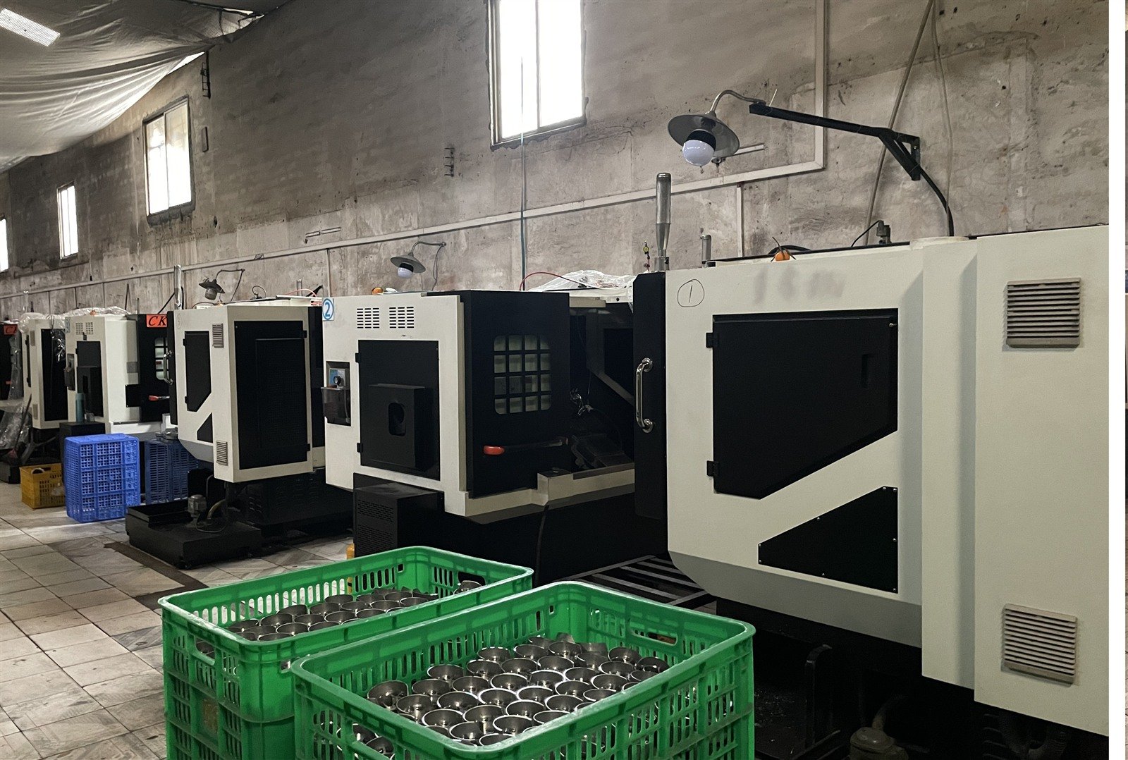 SFY Smart Lighting production equipment at the Zhongshan manufacturing facility